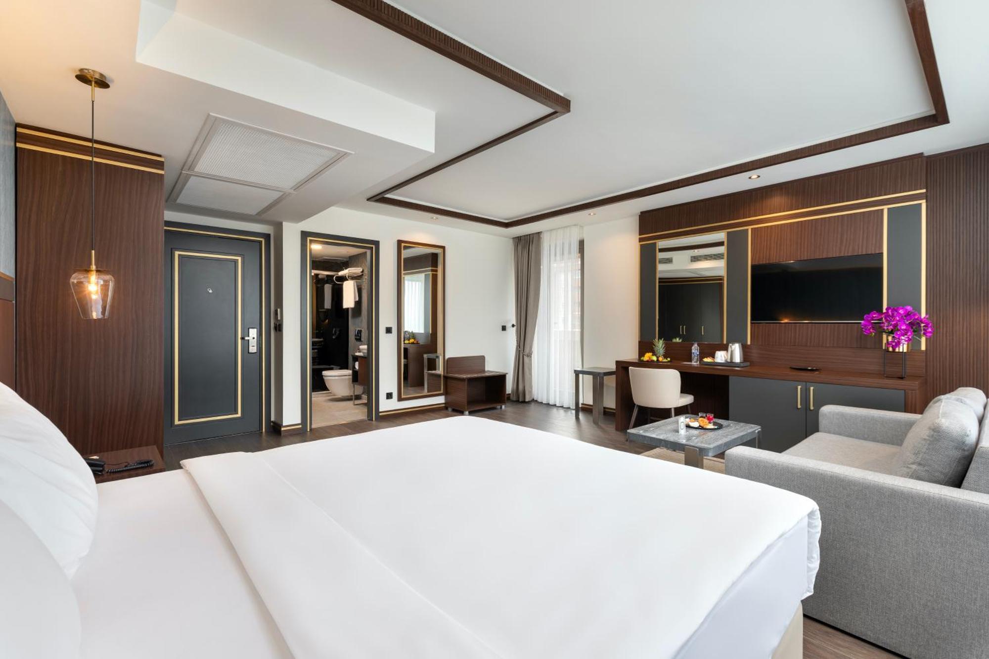 Miracle Istanbul Asia Airport Hotel & Spa Exterior foto Suite